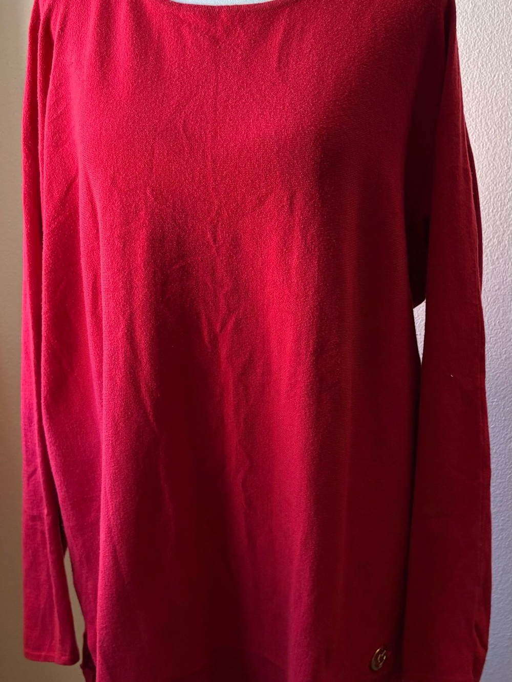 Michael Kors Red Viscose Pullover Sweater Gold Accent Side Slits Top XL